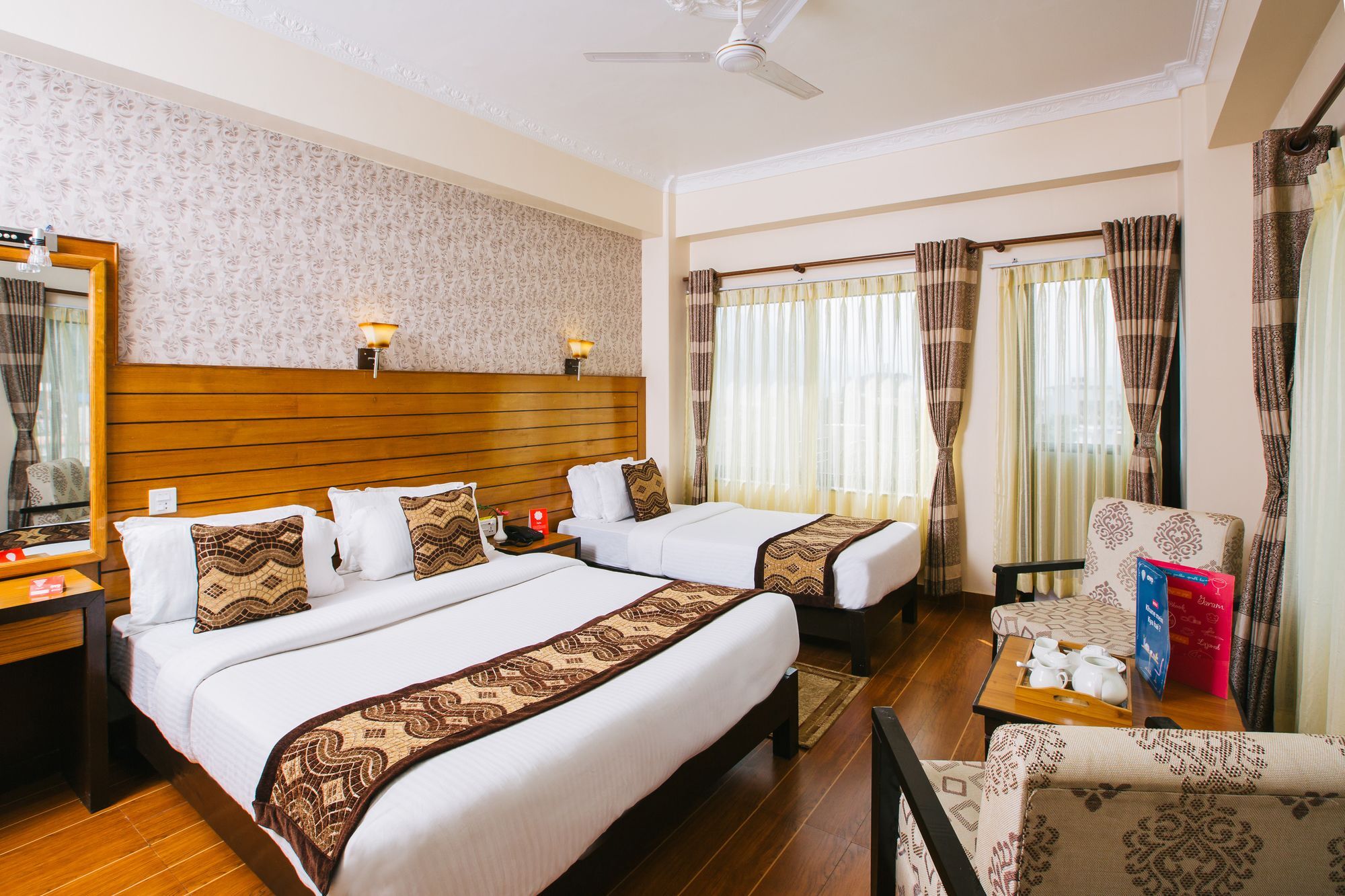 Hotel Romantica Покхара Экстерьер фото