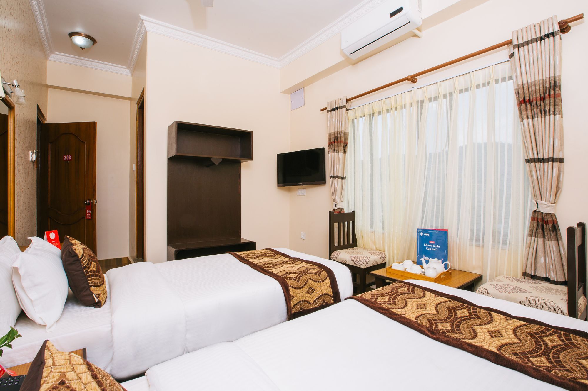 Hotel Romantica Покхара Экстерьер фото