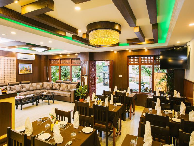 Hotel Romantica Покхара Экстерьер фото